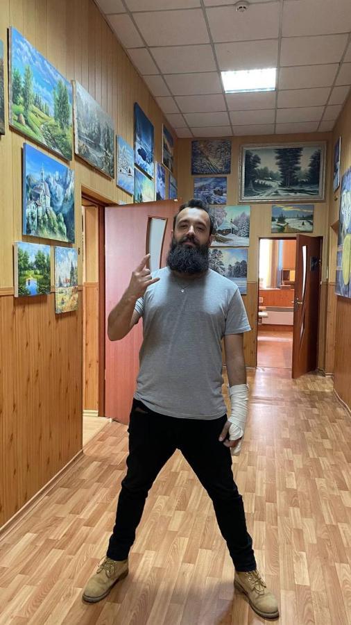 克里沃罗格 Арт-Вокзал酒店 外观 照片
